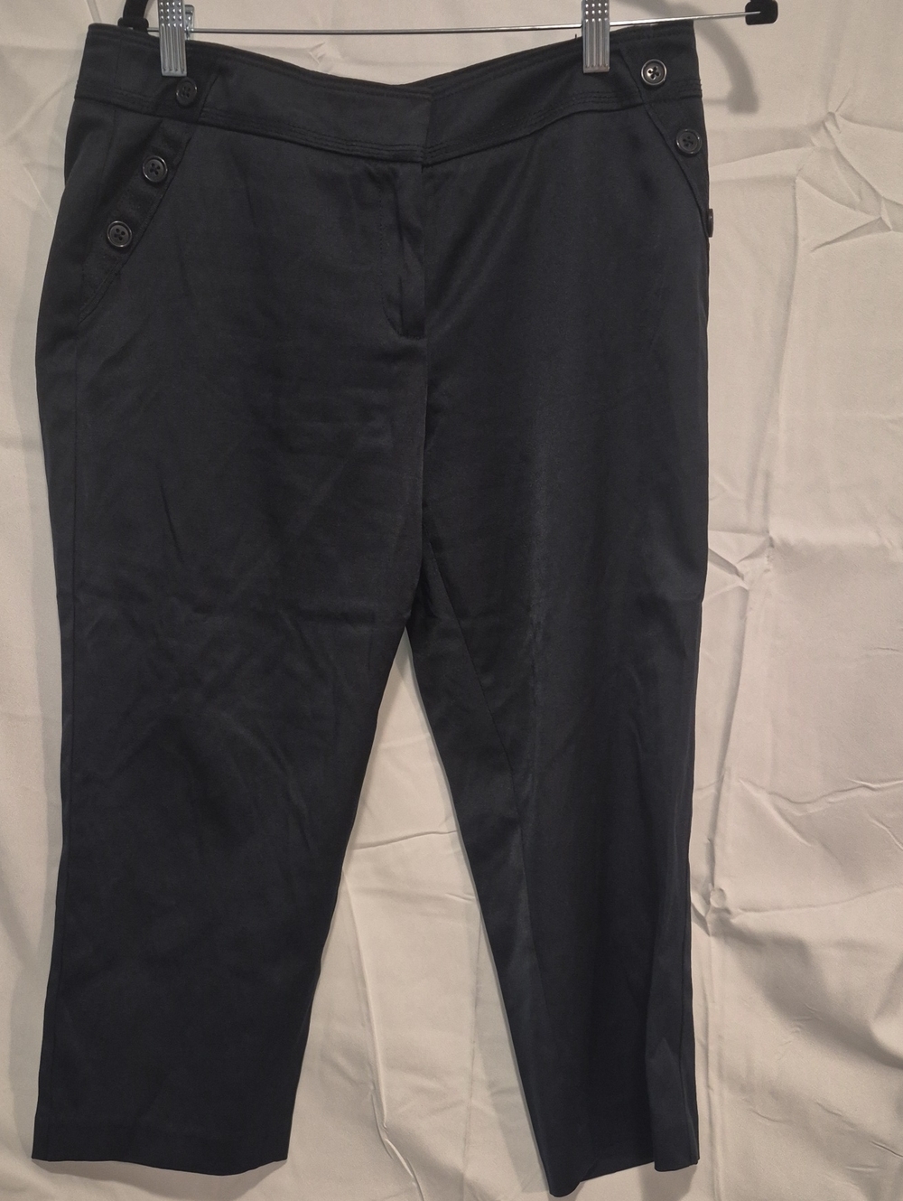 Zac & Rachel Black Cropped Button-Detail Pants